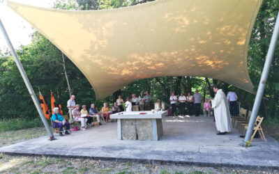 Der KAB-Bezirk Aalen feierte zusammen mit dem KAB-Kreisverband Dinkelsbühl/Donau-Ries und der Diözese Augsburg eine Bergmesse an der Wallfahrtskirche auf dem Schönenberg