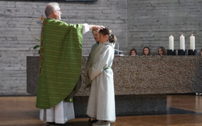 Miniaufnahme und -ehrung in St. Maria