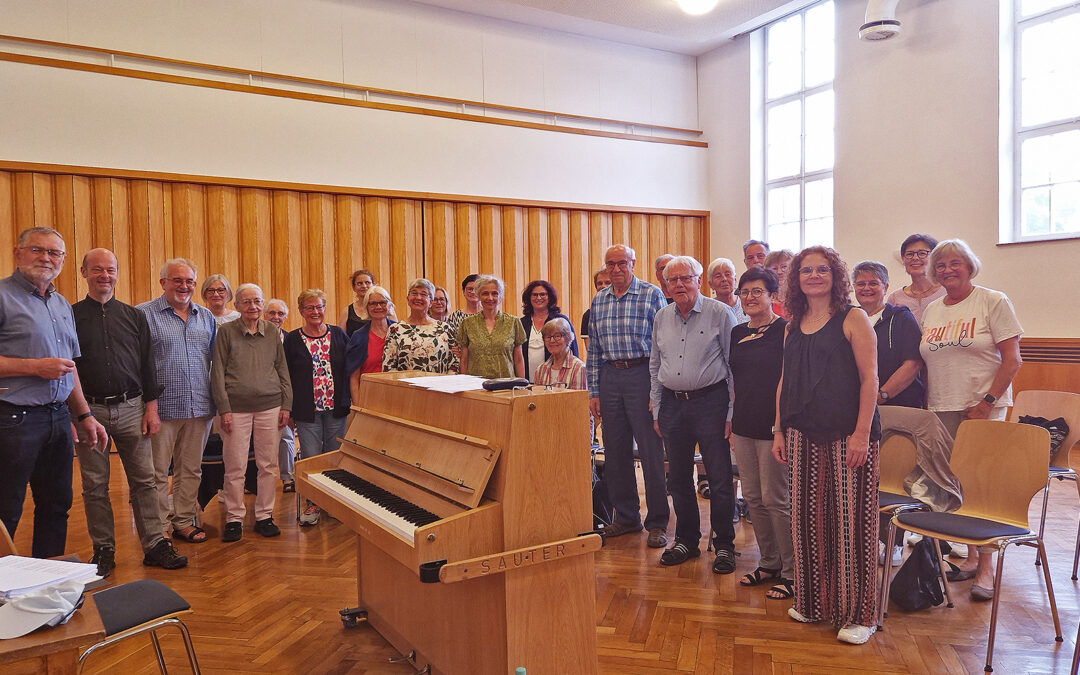 Neuer Chorleiter beim Salvatorchor begrüßt