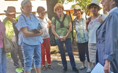 Vierzehn Frauen unterwegs…